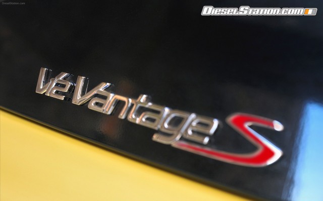 Aston Martin V12 Vantage S 2014 Widescreen Picture #248 Aston Martin V12 Vantage S 2014 Widescreen Picture #248